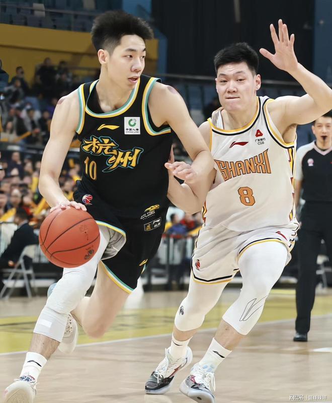 yabo-包含凯恩与40激战利物浦分钟浓眉哥在TES比赛中大比分领先，网友：风云突变广厦男篮集结日队长鼓劲的词条